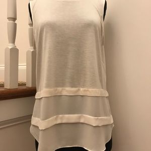 LOFT Ann Taylor Cream Swing Tank Size Medium